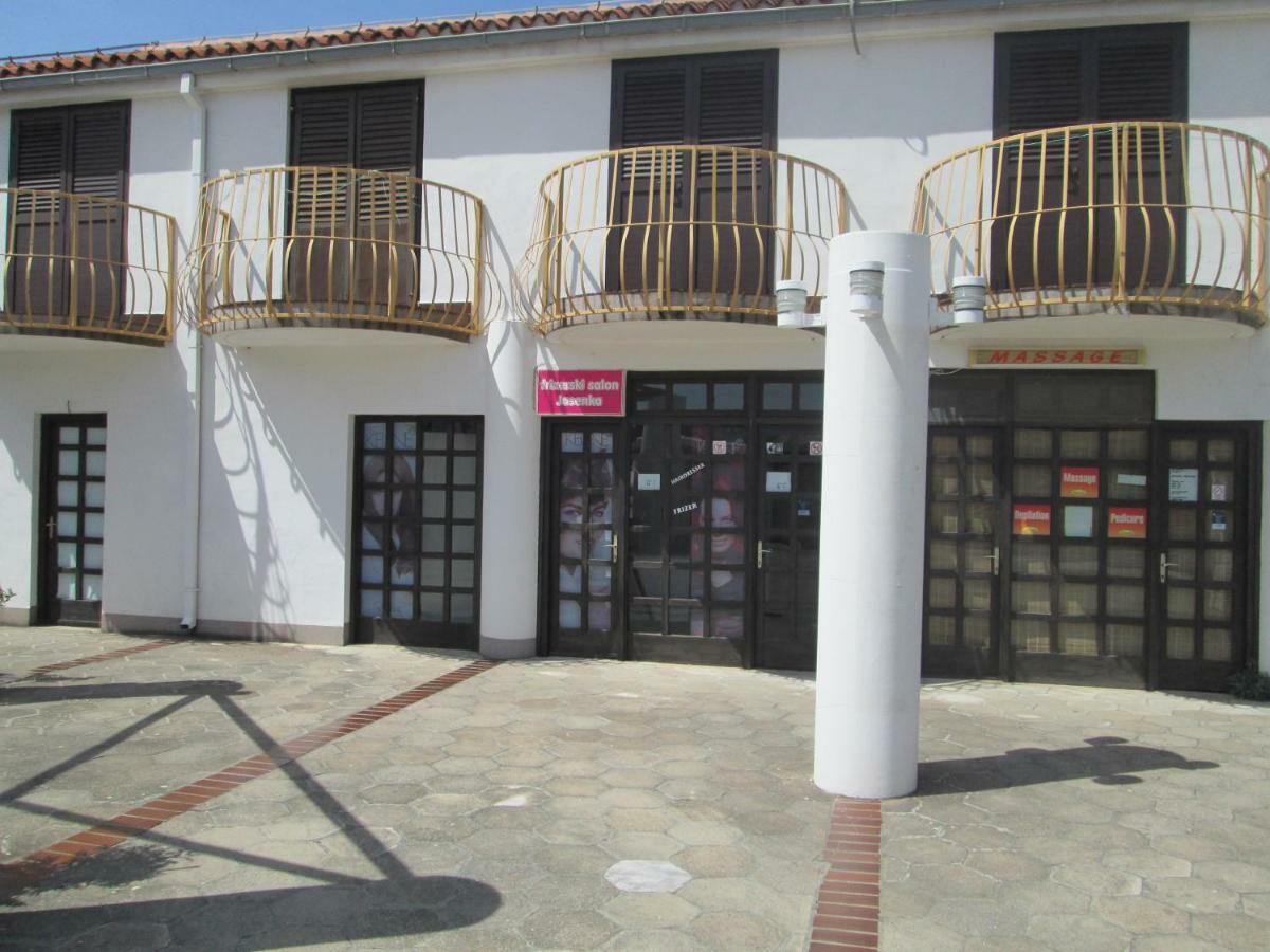 Mobile Home Pearl Of Murter Jezera Ngoại thất bức ảnh