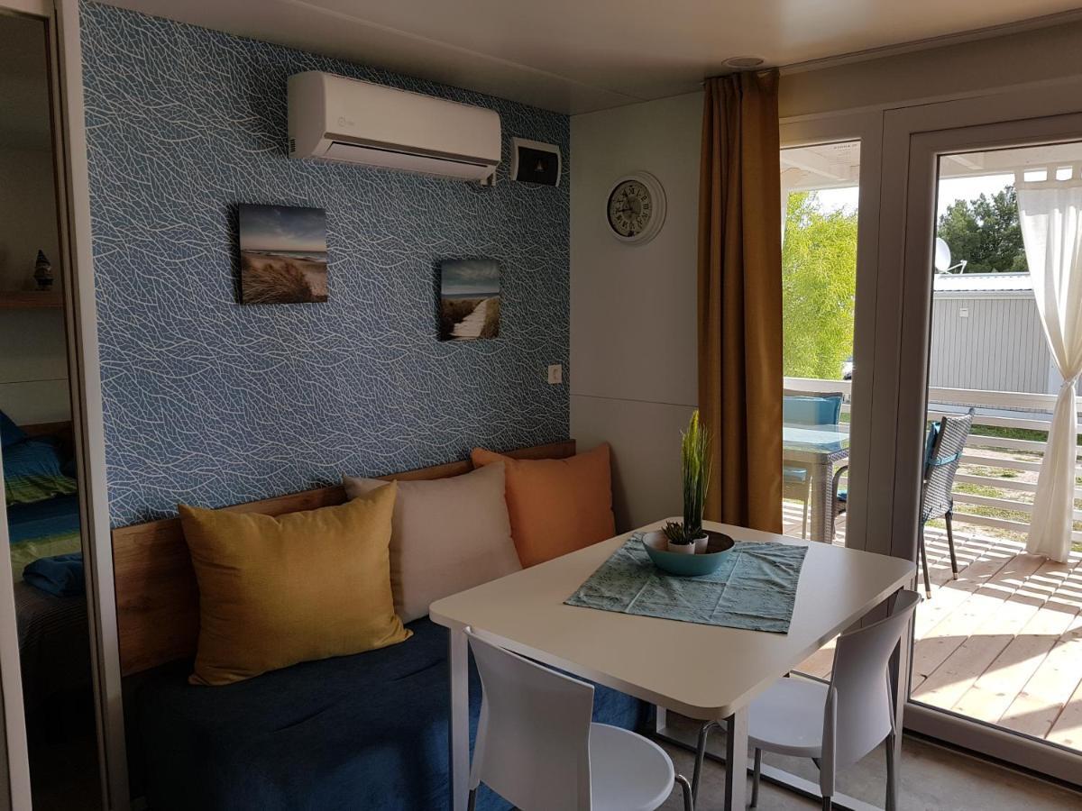 Mobile Home Pearl Of Murter Jezera Ngoại thất bức ảnh